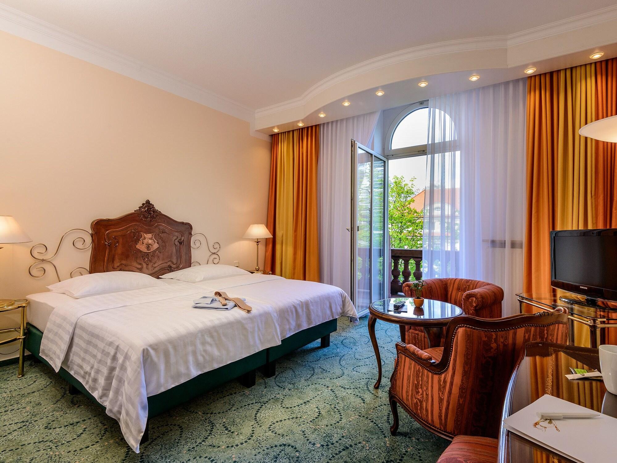 Hotel Palmenhof Франкфурт на Майн Екстериор снимка