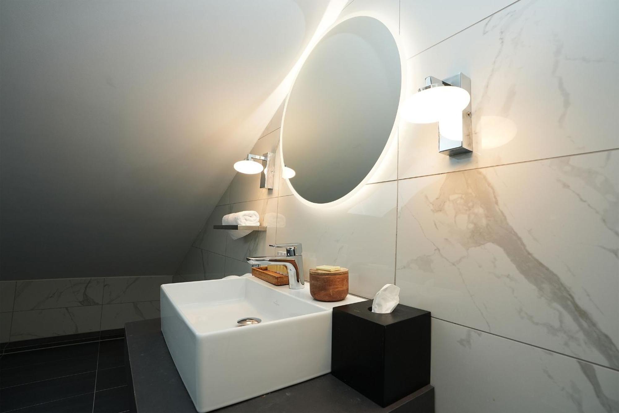 Hotel Palmenhof Франкфурт на Майн Екстериор снимка
